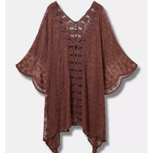 Scalloped Lace Poncho - Rose Taupe - Picture 5 of 5